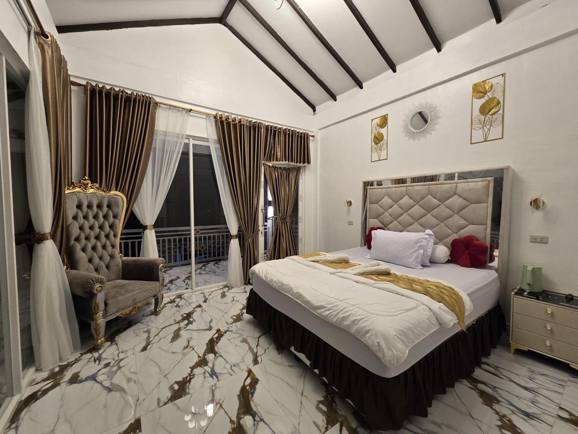 Thomas' Retreat Bukit Lawang Hotel Ngoại thất bức ảnh